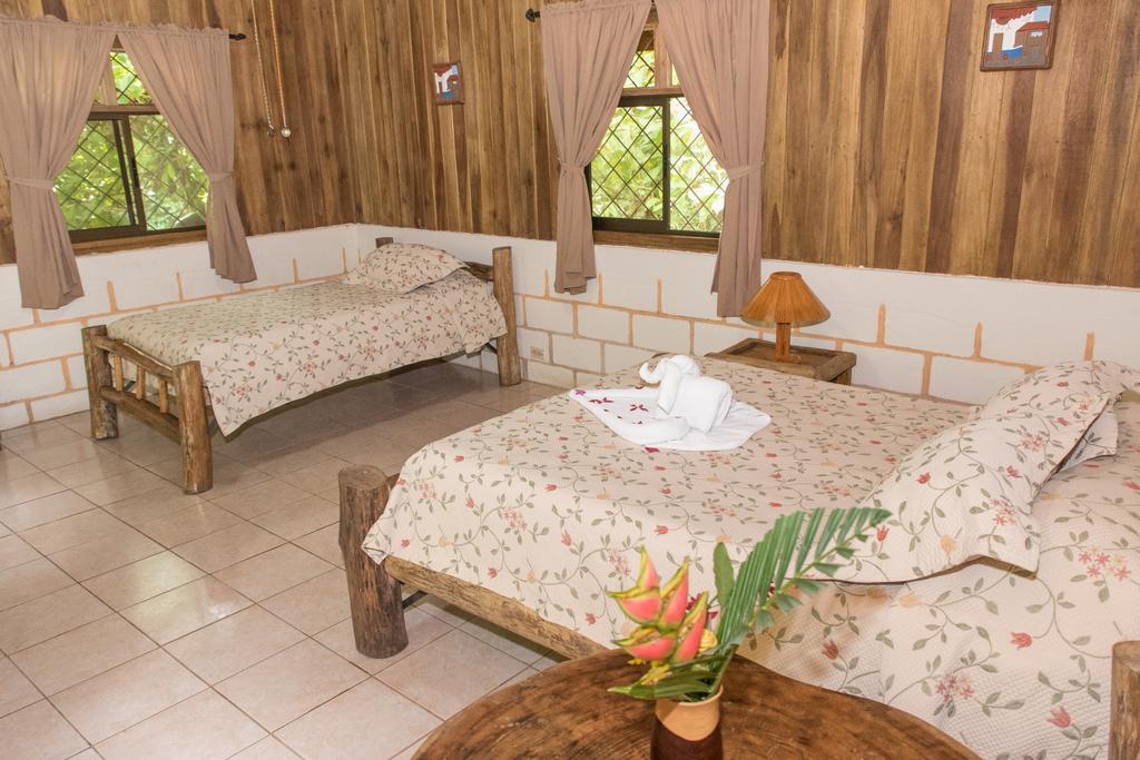Arenal Oasis Eco Lodge & Wildlife Refuge La Fortuna Екстериор снимка